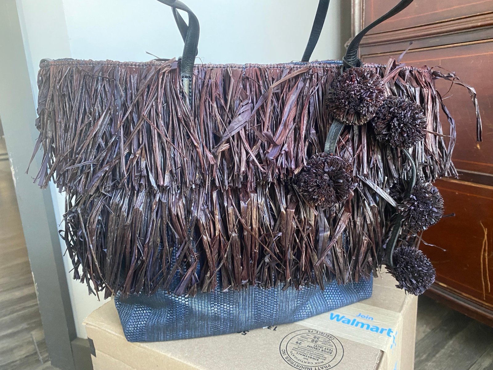NWT Banana Republic Taille Unique Fringed Tassled Handbag