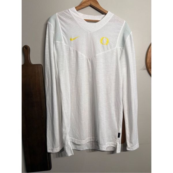 Nike White Dri-Fit Oregon Ducks Football Team Long Sleeve T-Shirt Size Medium