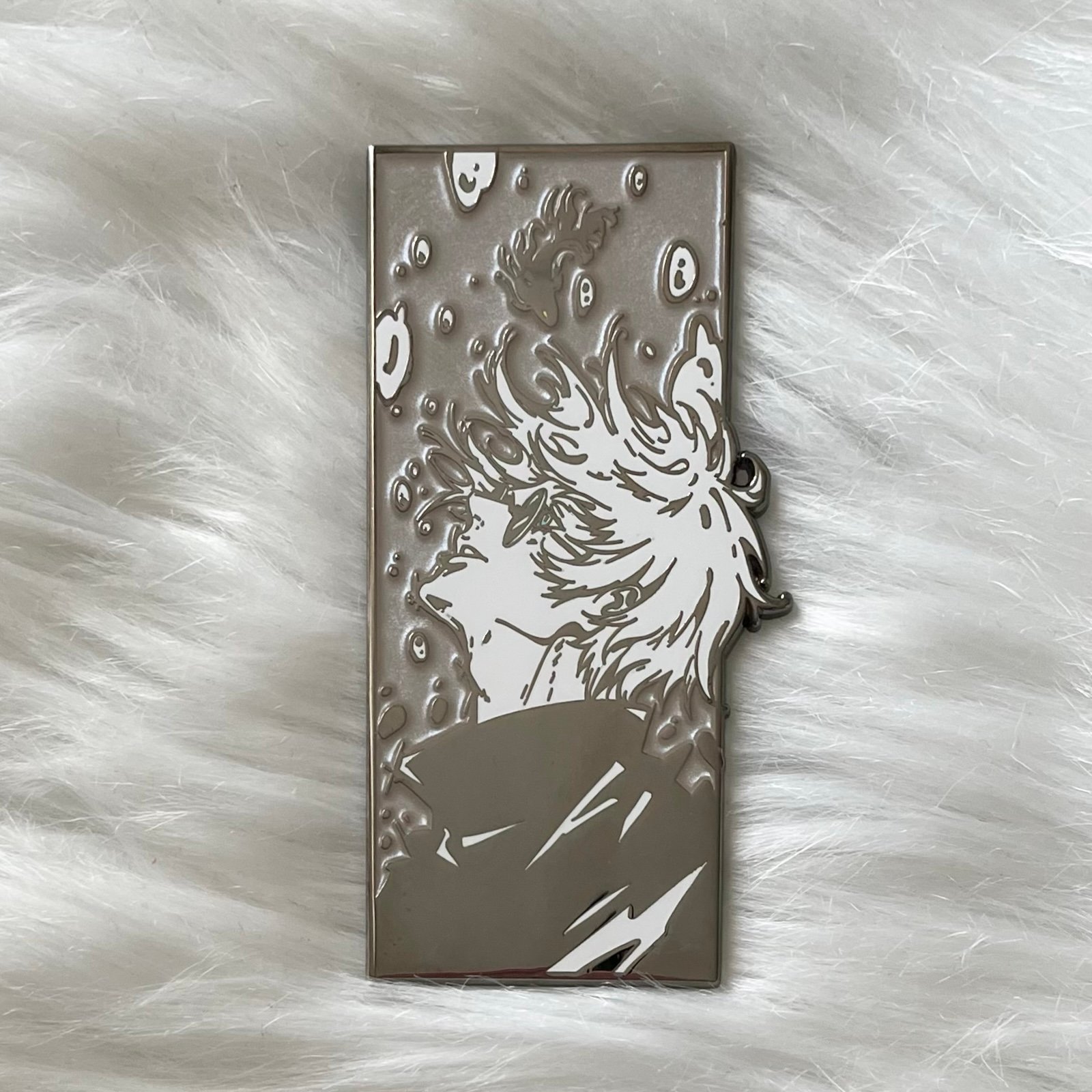 Gojo enamel pin