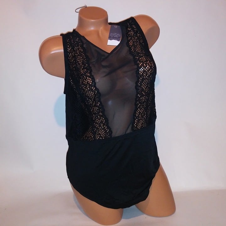 Cacique Lingerie Bodysuit Teddy One Piece Black Lace Sheer Snap Up Bottom 18/20