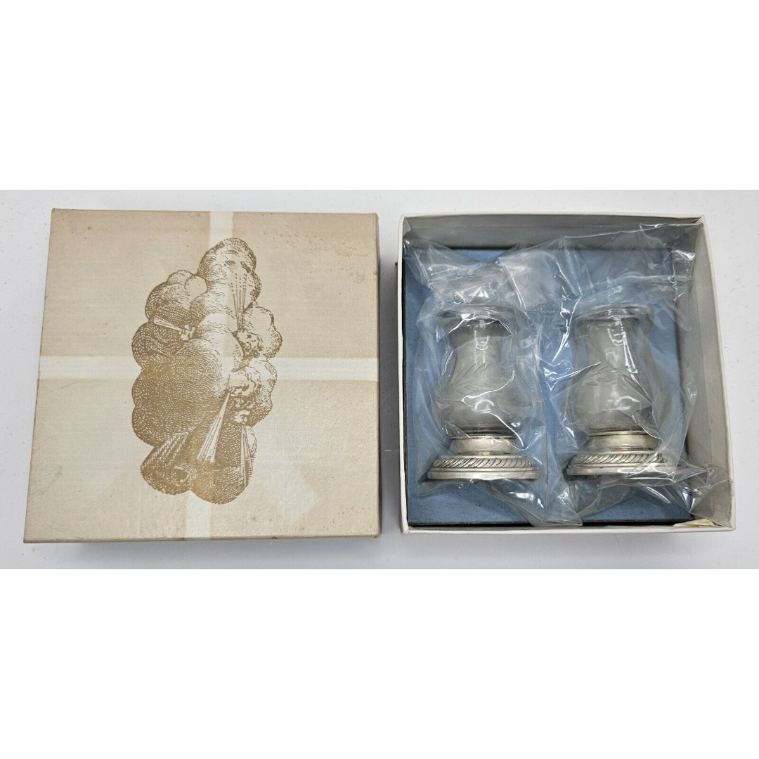 Gorham Set of Two Salt and Pepper Shakers Glass Sterling Silver Quaker Hurricane