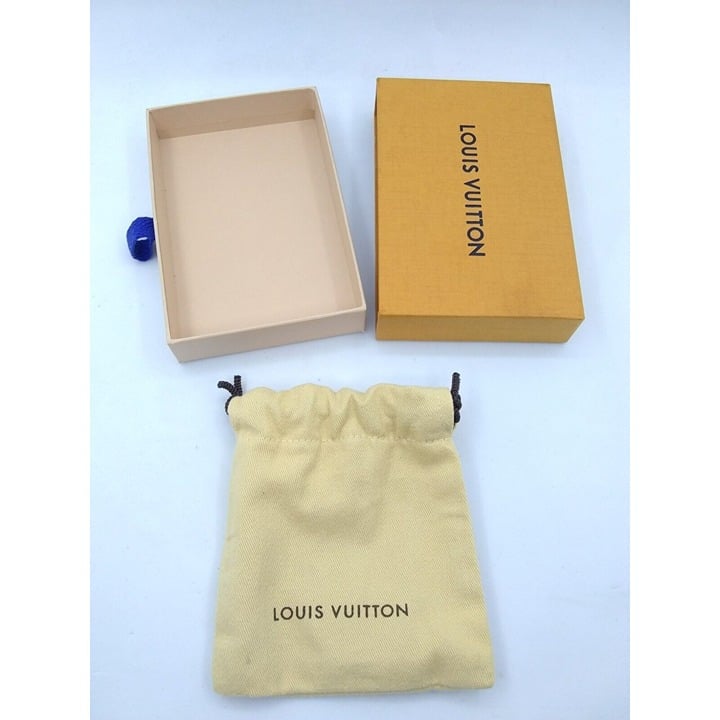 Louis vuitton empty bag hotsell