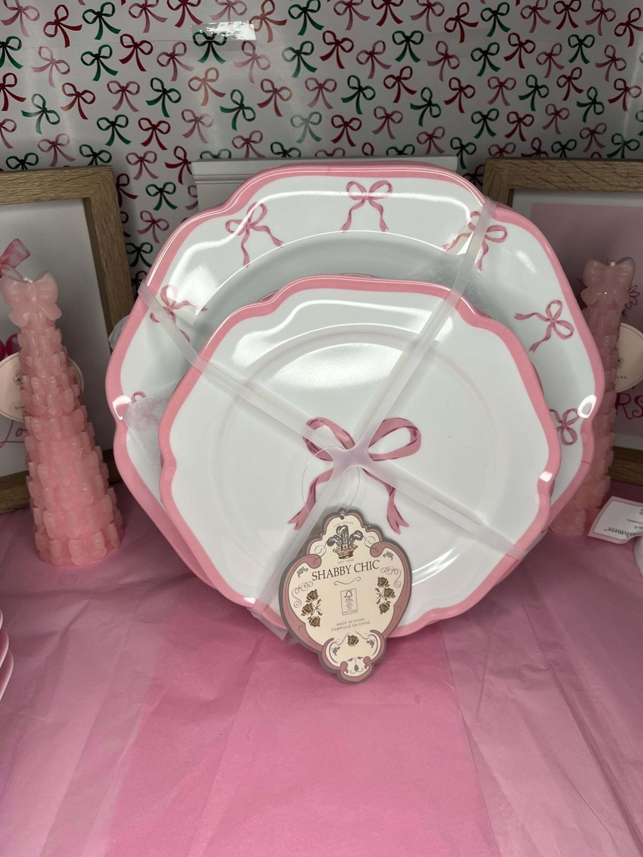 Shabby Chic Pink Bow Plate Set
