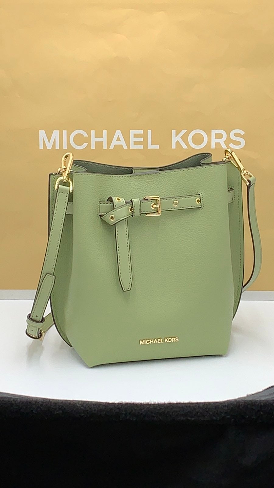 Michael Kors Emilia Small Bucket Bag Messenger Light shops Sage