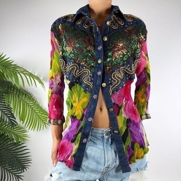 Women's Vintage 80s 90s Floral Artsy Boho Long Sleeve Denim Button Up Blouse / S