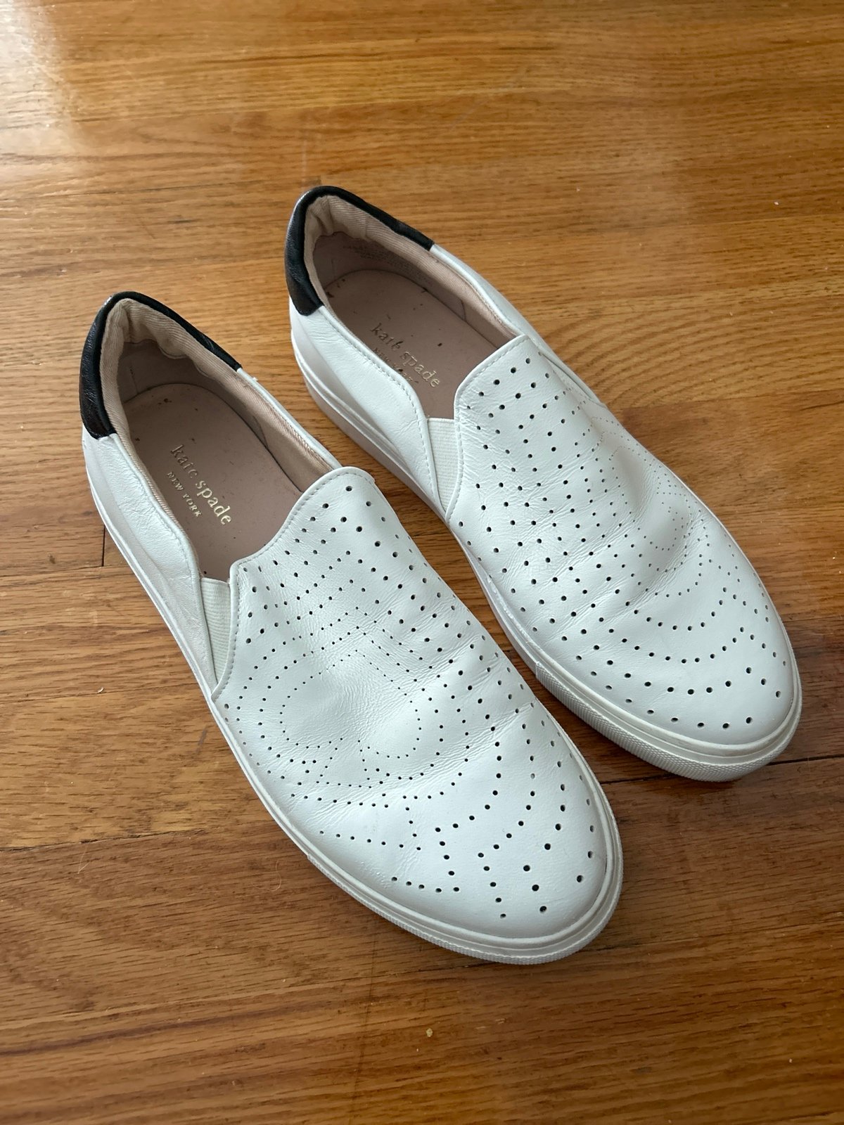 Kate Spade White Leather Sneakers Shoes / Size 9