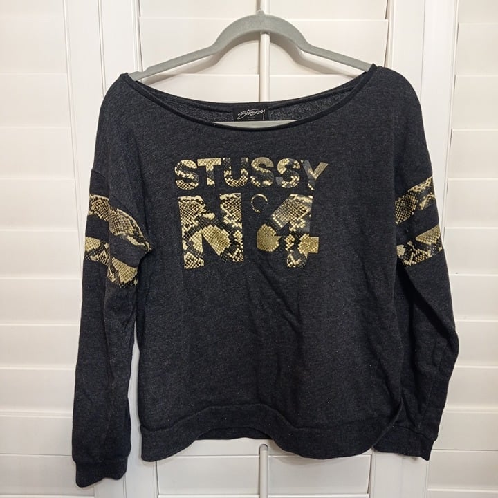 Stussy Women’s Size Medium Sweatshirt Great Condition Grey