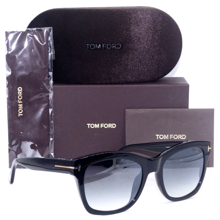 NEW TOM FORD TF 614 01C LAUREN-02 BLACK W/ GREY GRADIENT LENSES SUNGLASSES 52-19