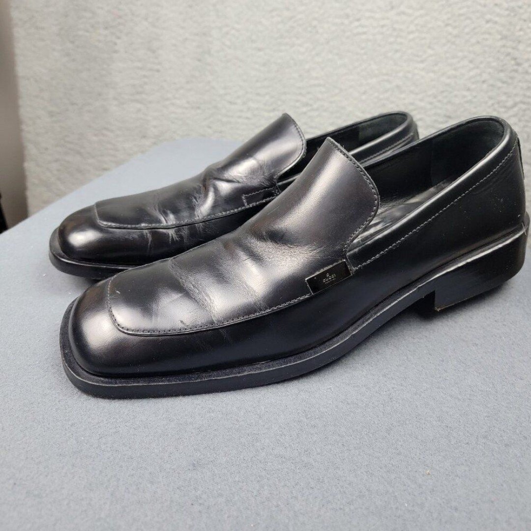 Gucci Black Leather Slip On Shoes Loafers Silver Logo Size 11D US Made in Italy