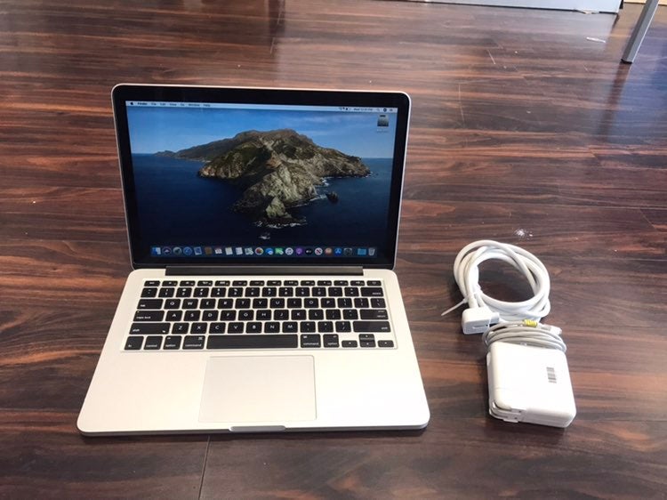 MacBook Pro 13” (Retina Display) 8GB 250GB Flash Drive Core i7