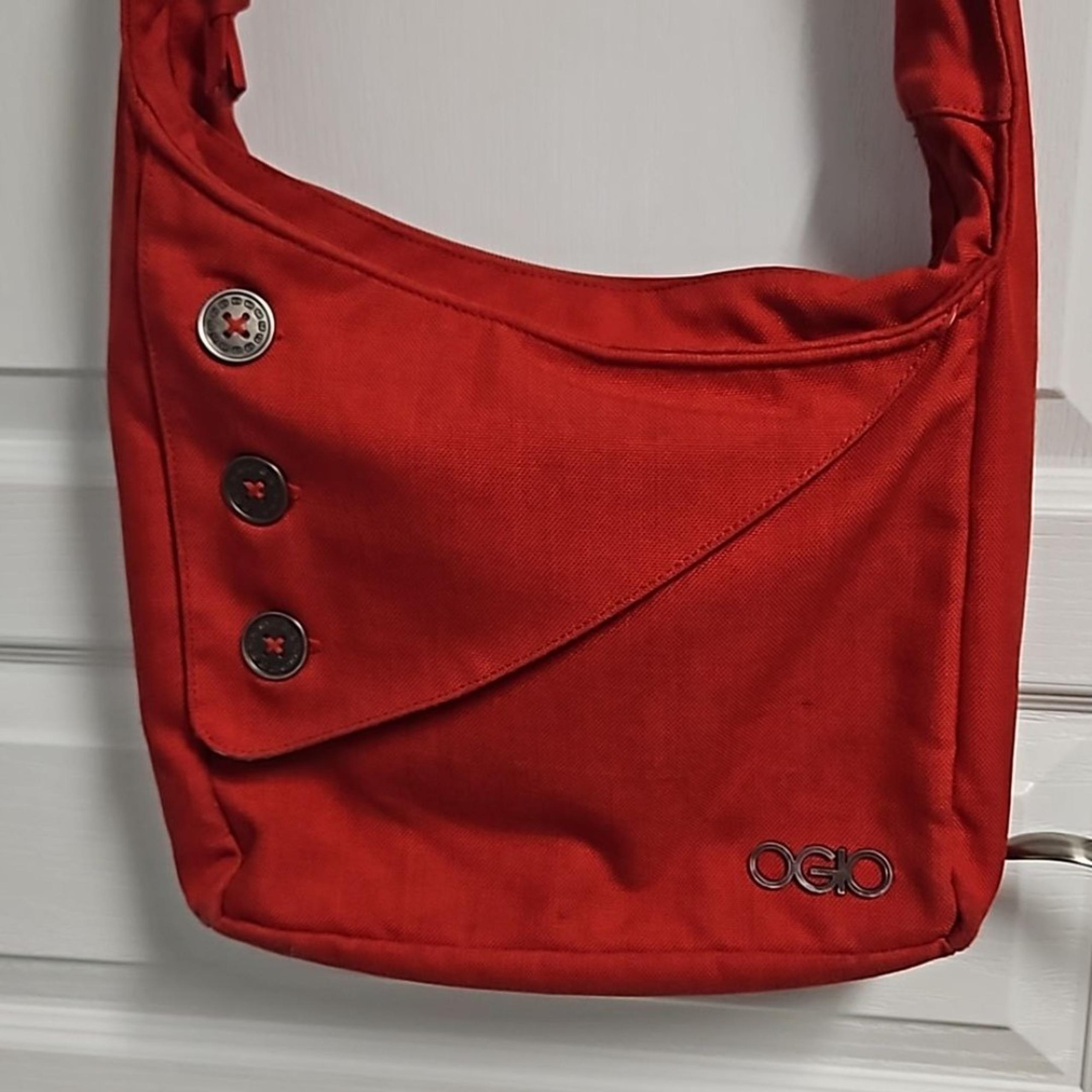 OGIO True Red MELROSE Crossbody Bag