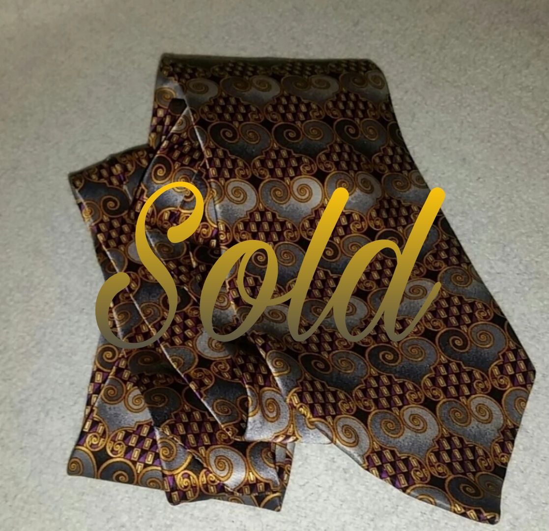 **SOLD** DOLCE & GABBANA Neck tie