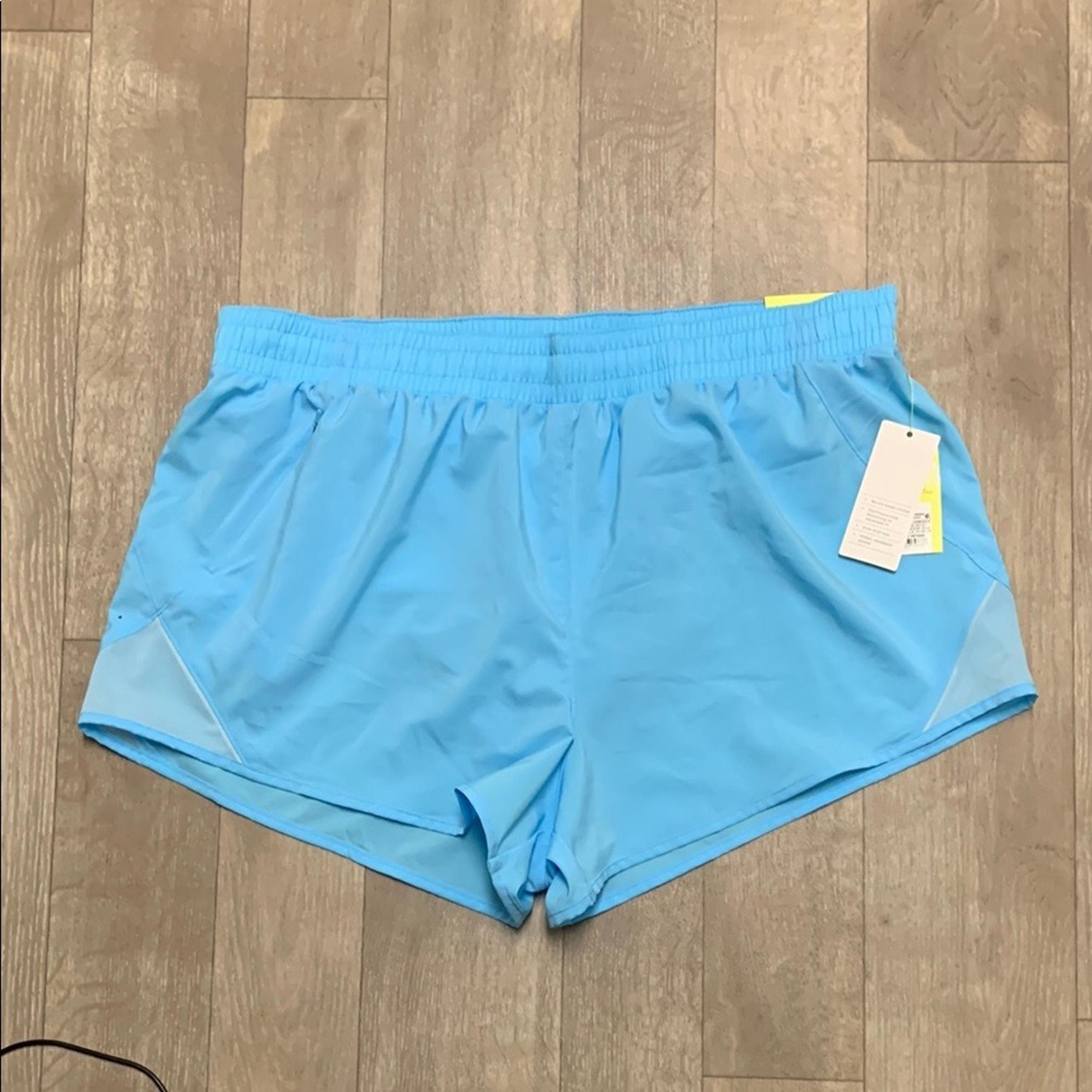 Womens NWT All In Motion Running Mid Rise Quick Dry Reflective Drawstring Shorts