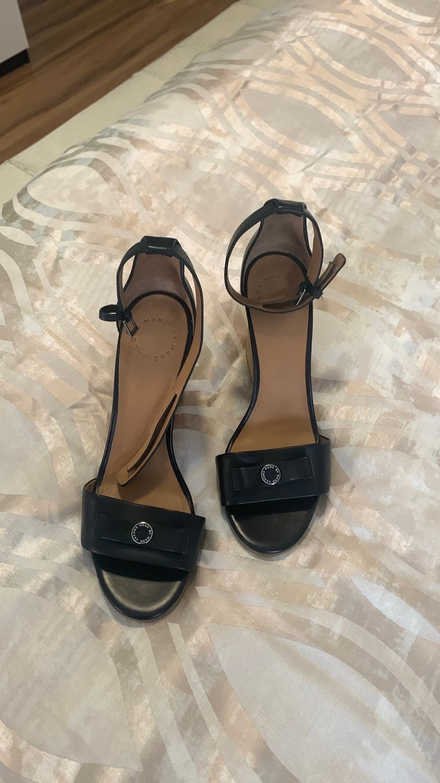 Marc Jacobs wedge heels