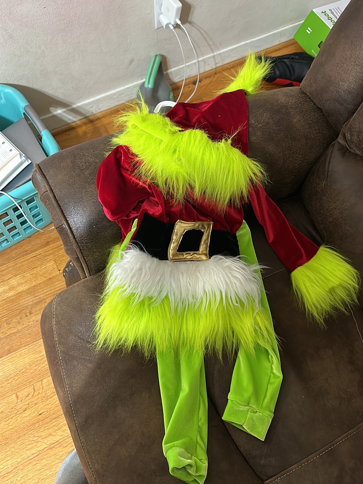 Costume