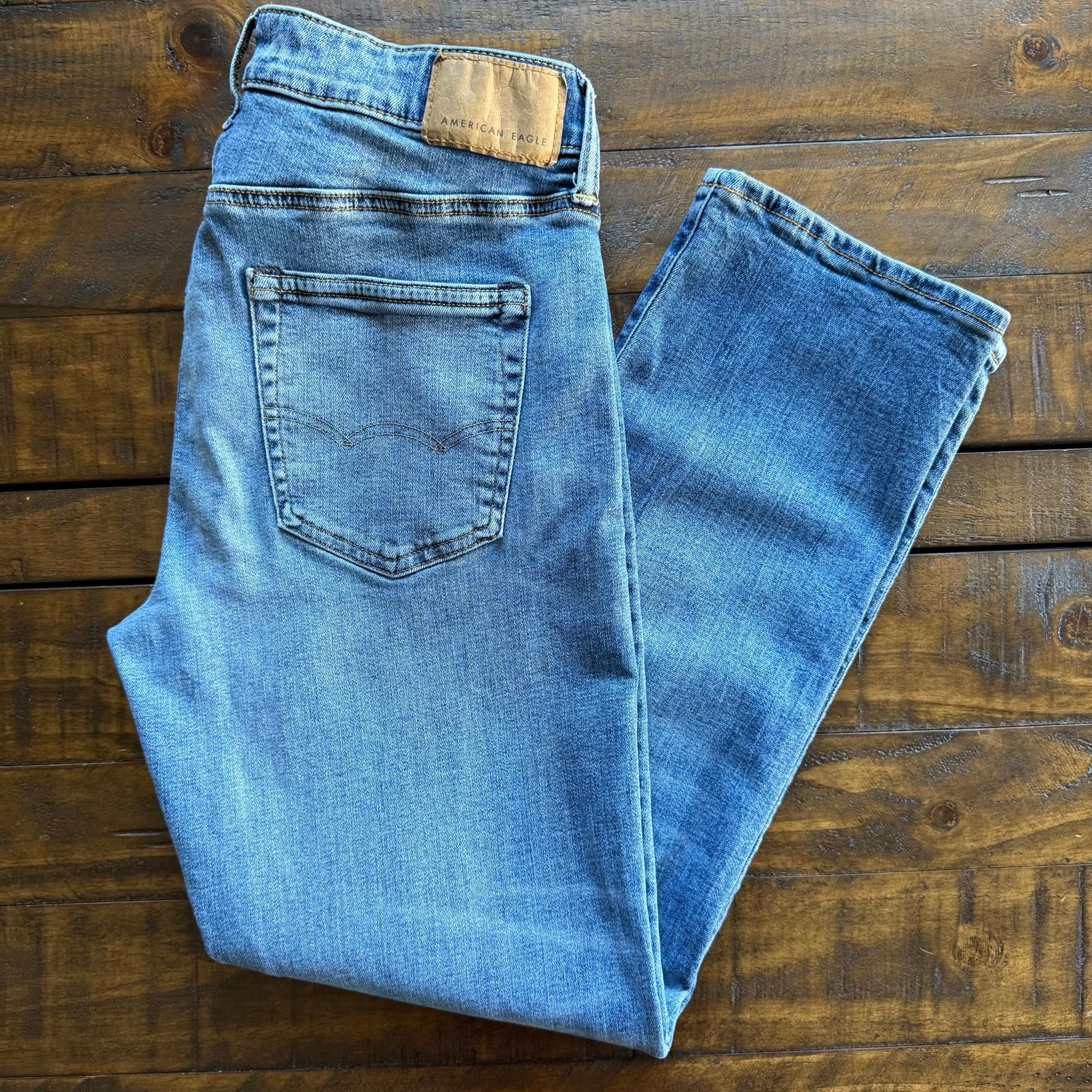 American Eagle Athletic Fit Jeans Men’s Size 30x30