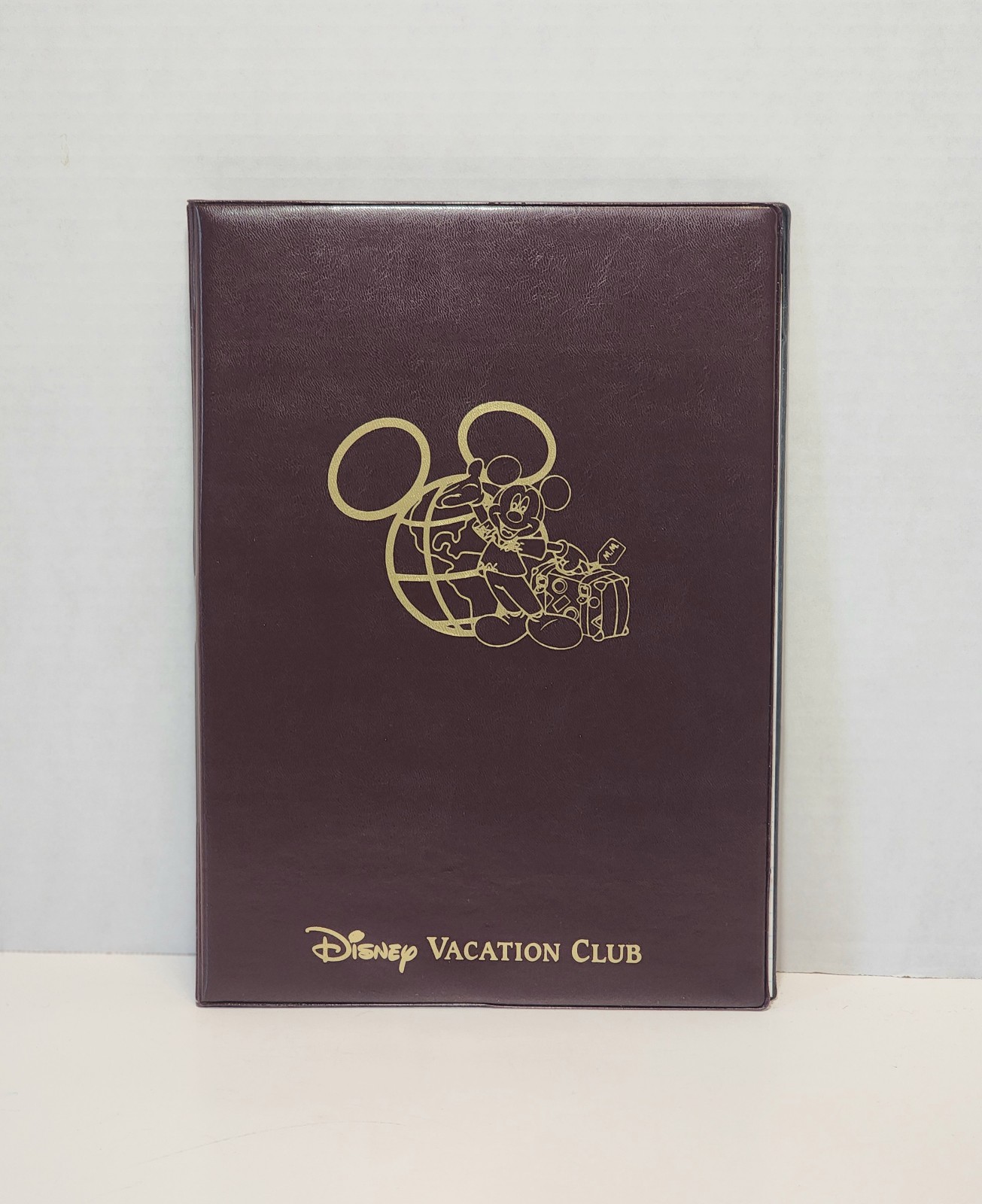 RARE! Disney Vacation Club Executive Portfolio Folder - NEW
