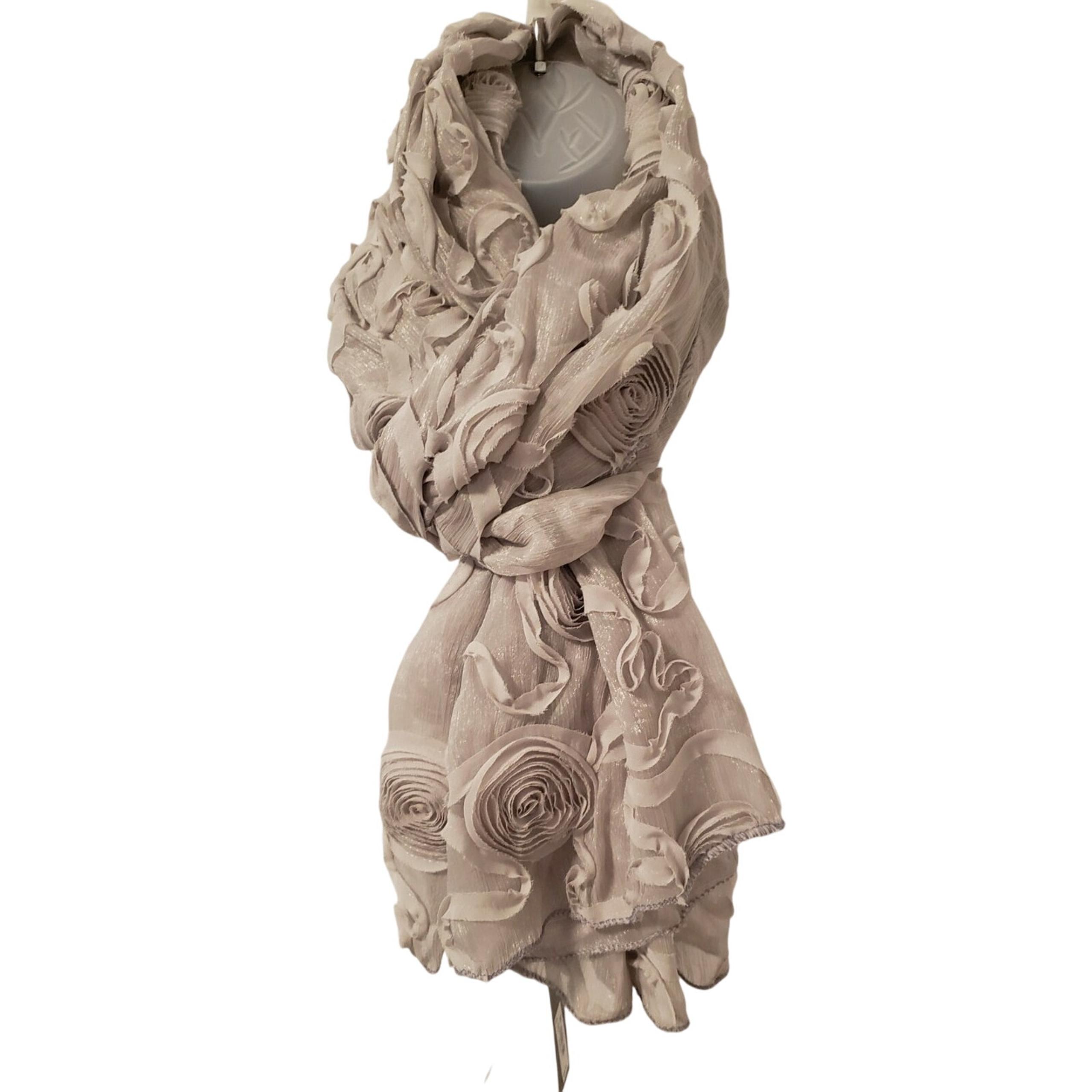 Ice Gray Fashion Scarf THE LIMITED Brand New with Tags Attached Very Pretty D-52