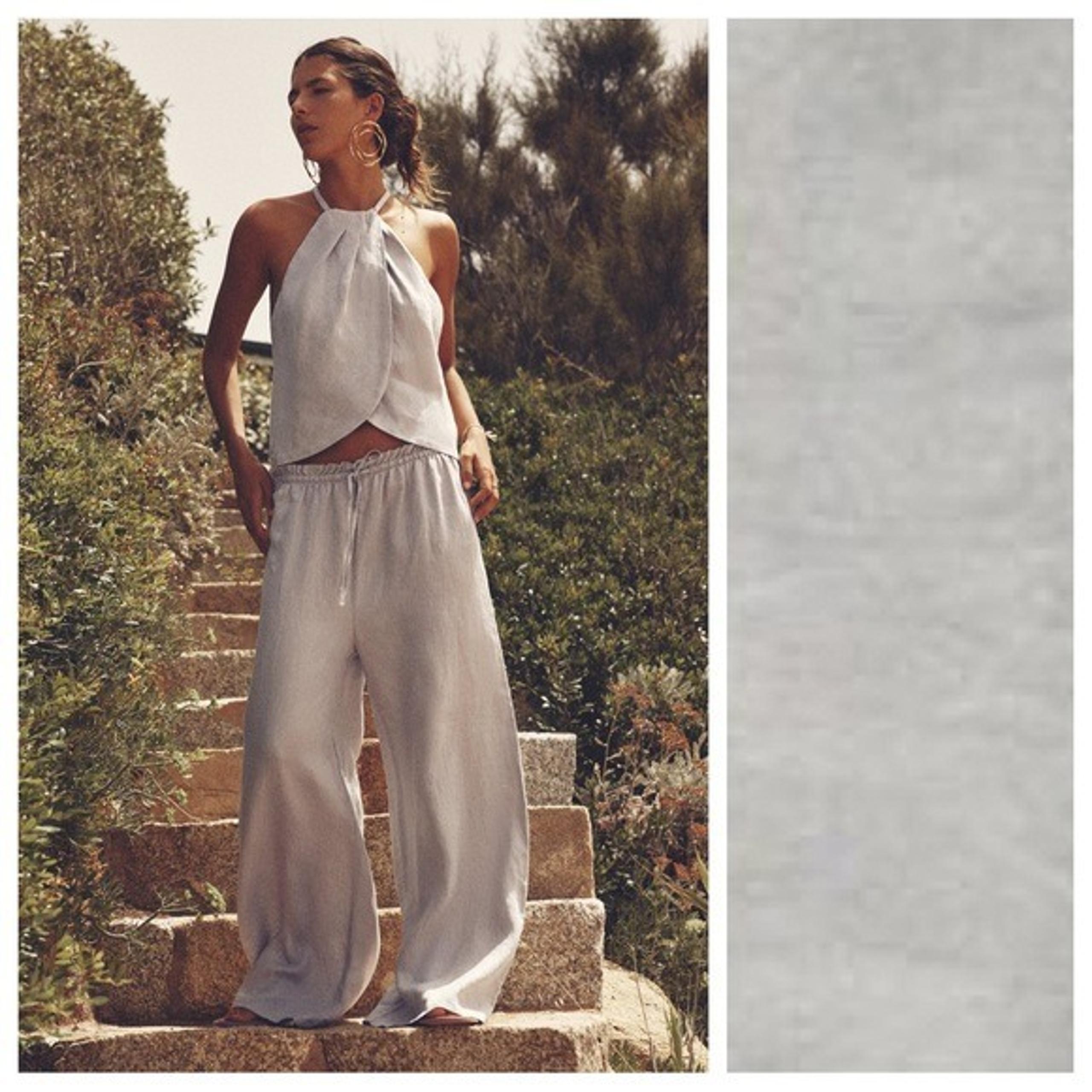NWT. Zara Gray 100% Linen Halter Top. Size M.