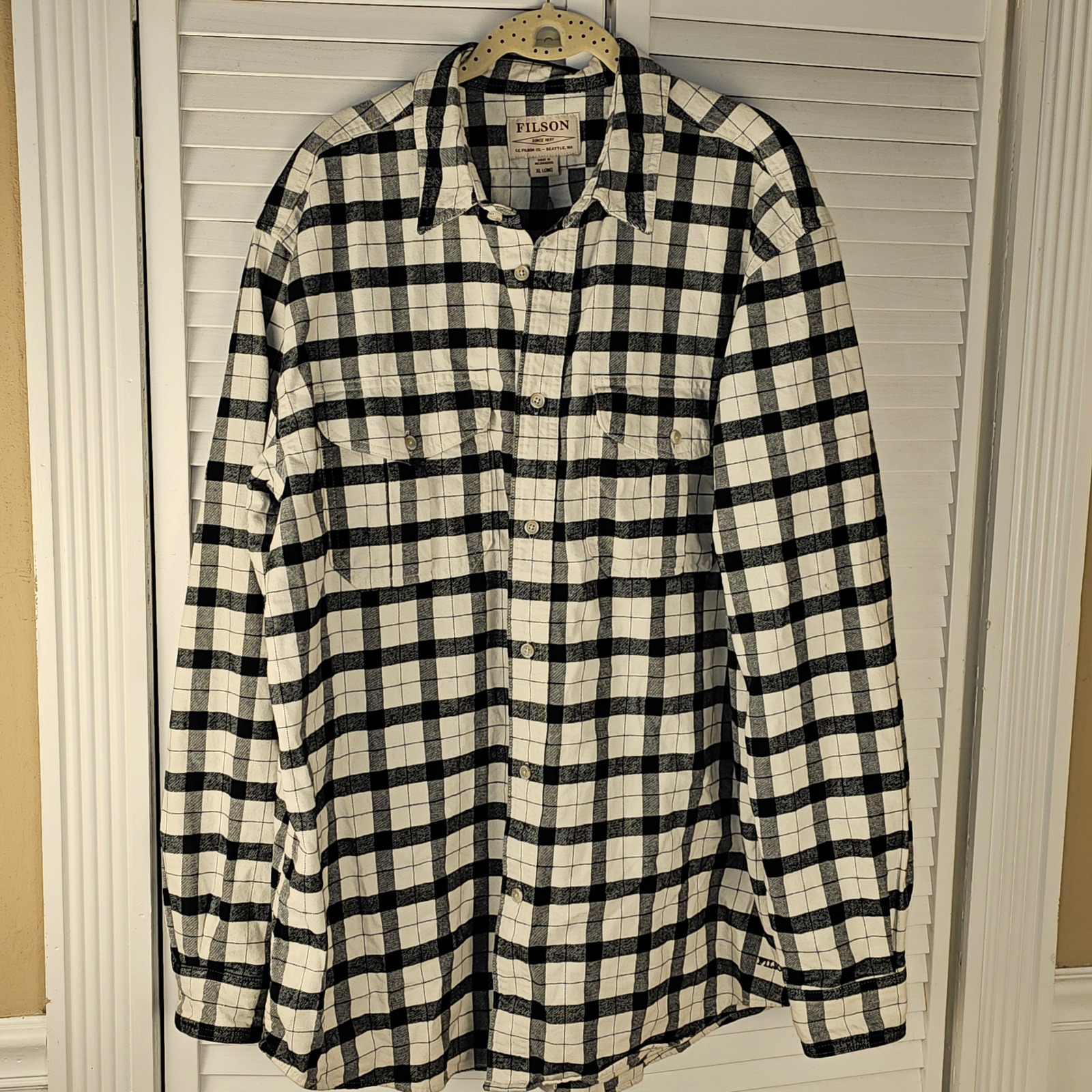 Filson Mens Heavy Duty Creme Black Alaskan Guide Plaid Flannel Shirt XL Long