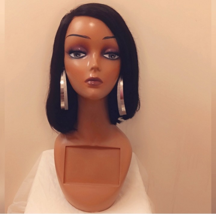 Short Bob Lace Front Human Hair Wig Lace Closure Pre Plucked Wig For Women