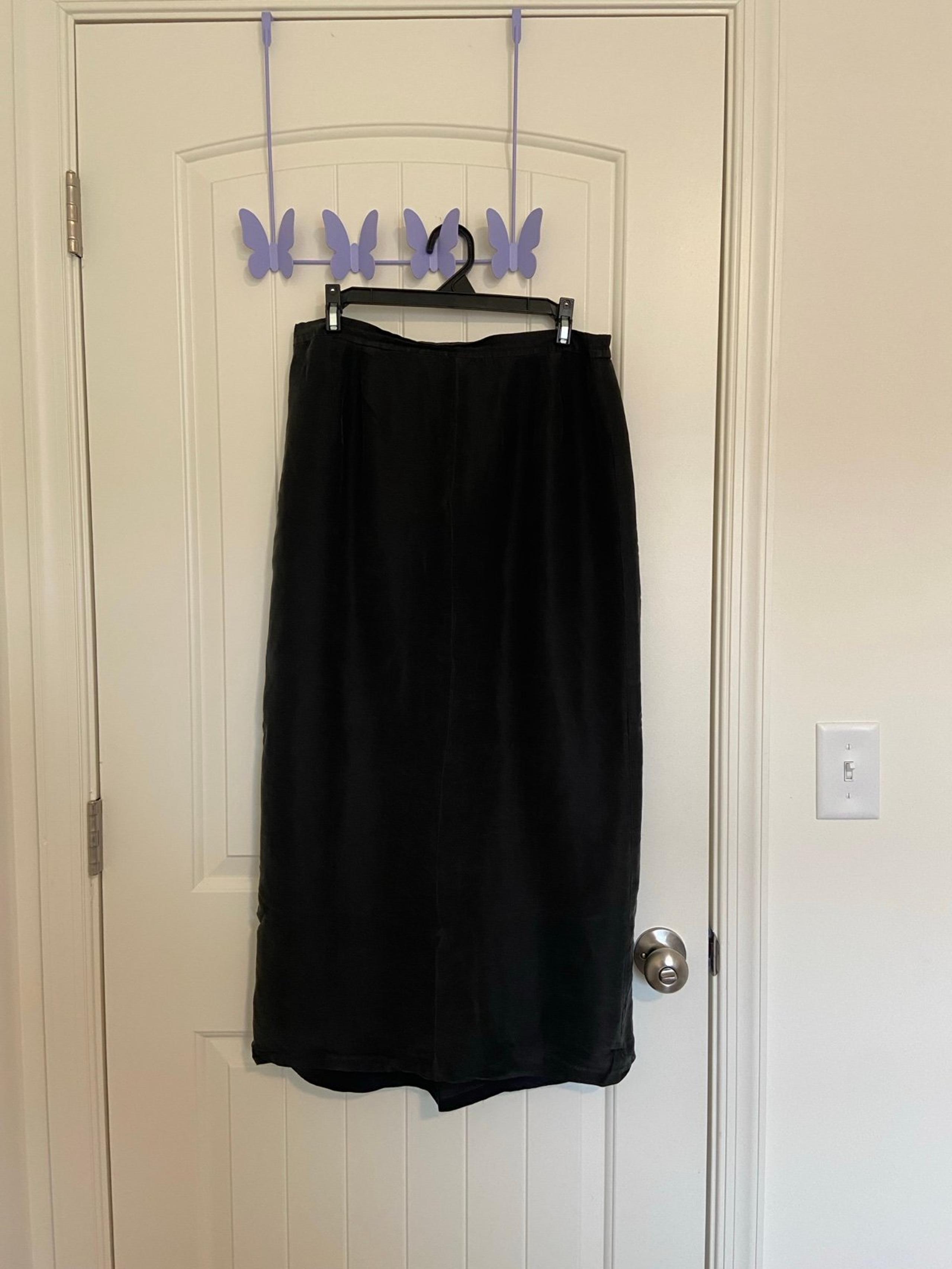 Vintage Kasper & Company ASL women’s solid black pure silk soft maxi skirt 12