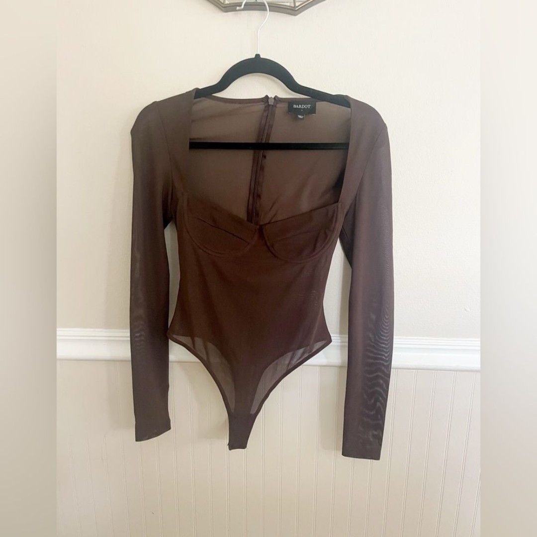 Bardot Brown Sheer Long Sleeve Bodysuit Size Medium