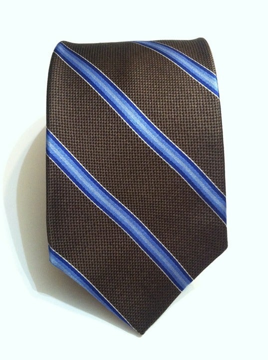 BROOKS BROTHERS NEW TIE WIDTH: 3 1/2 