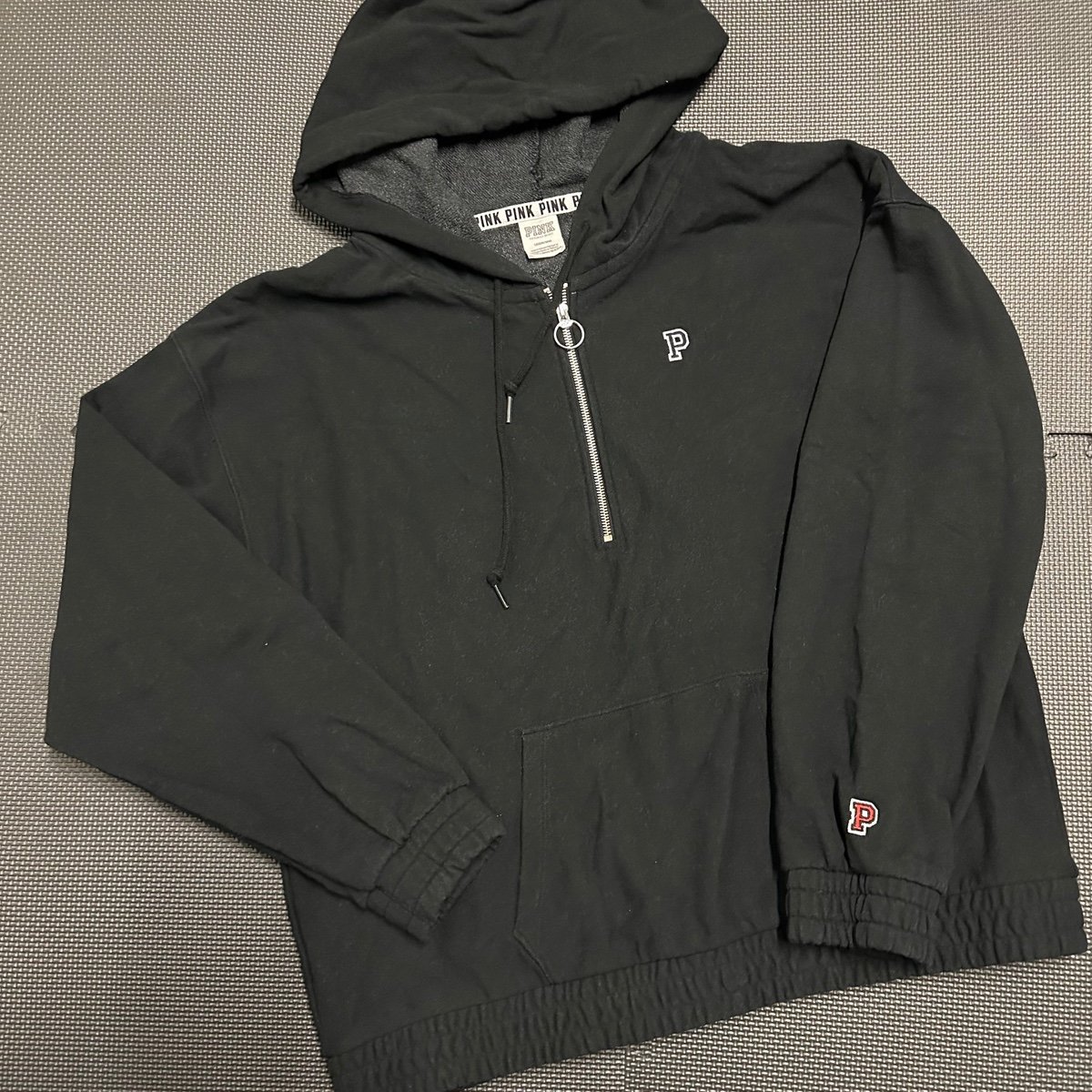 VS PINK LIKE NEW PREMIUM COLLEGE PULLOVER