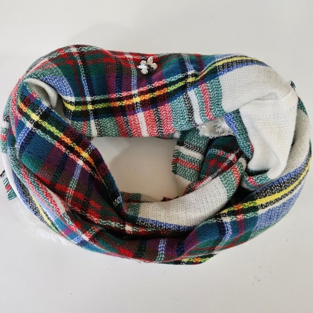 Betsey johnson scarves 2025