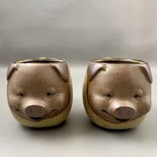 Vintage UCTCI Japan Smiling Pig Face 3-D Stoneware 2 Mugs Cups Ceramic Pottery