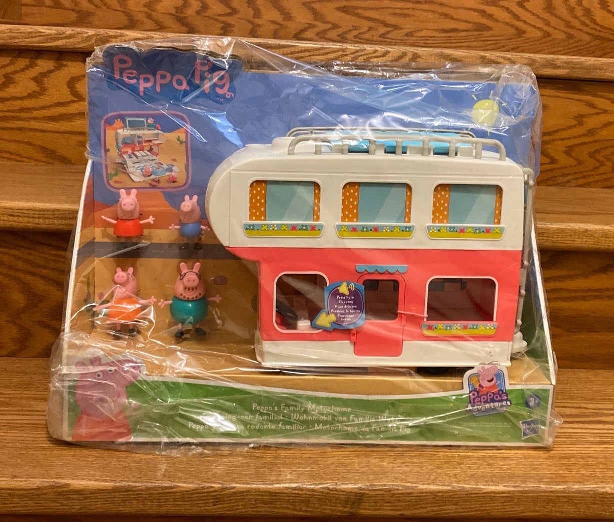 Peppa Pig Family Motorhome