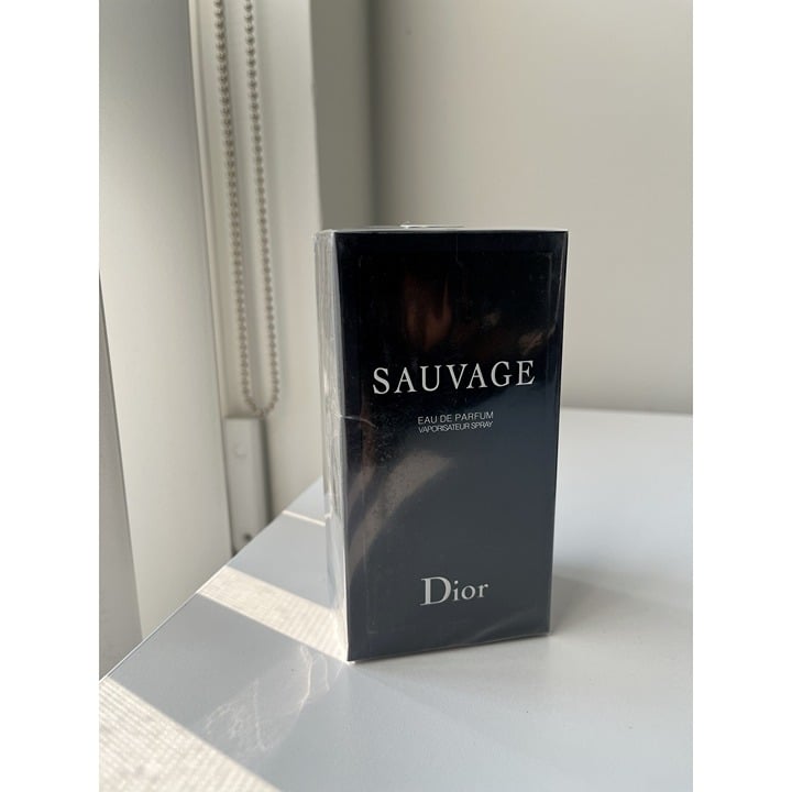 Sauvage by Christian Dior Men's Cologne Eau De Parfum 100mL/3.4fl oz Sealed Box