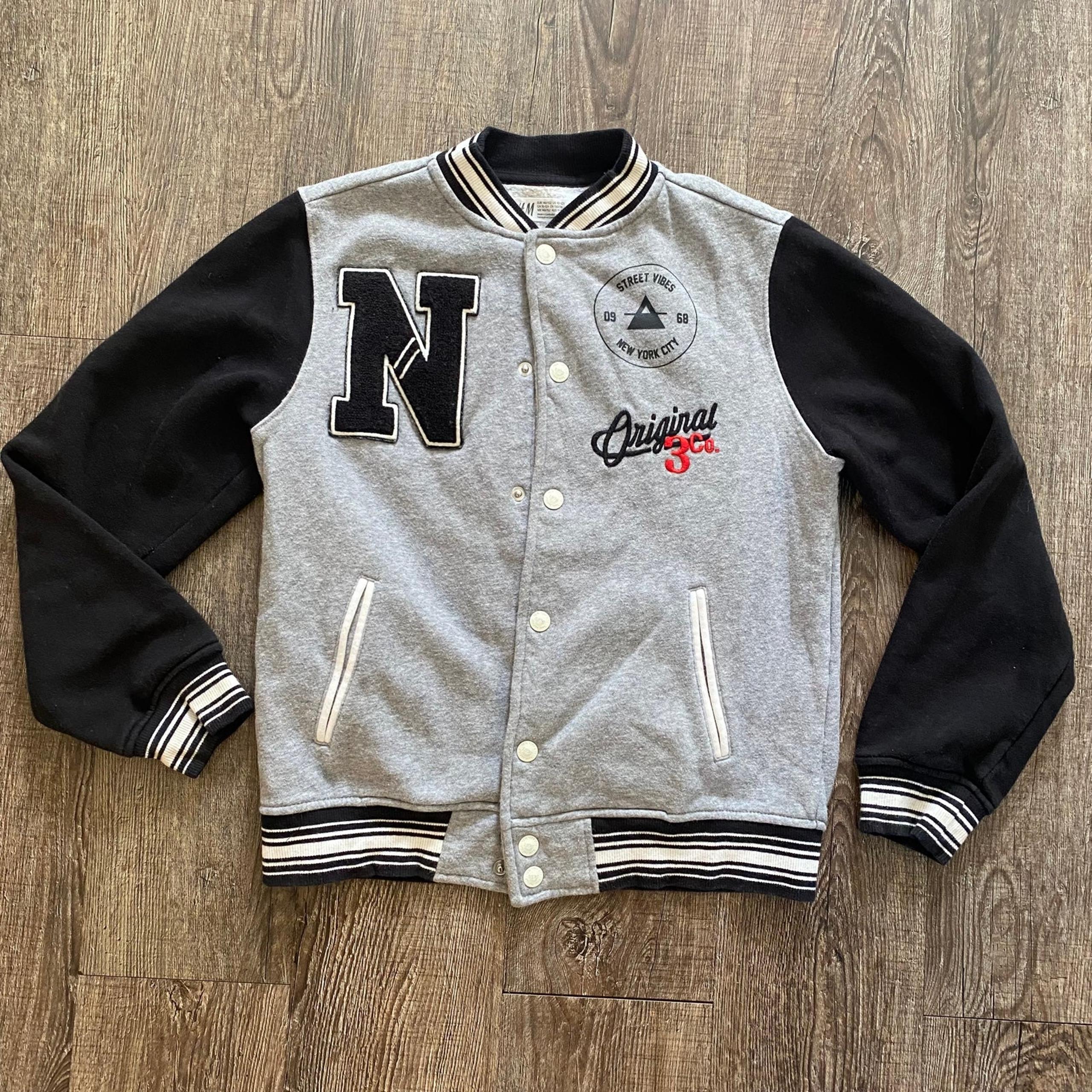 H & M Jacket Boys Kids 10-12 Youth Black White Gray Baseball Snap Button Pockets