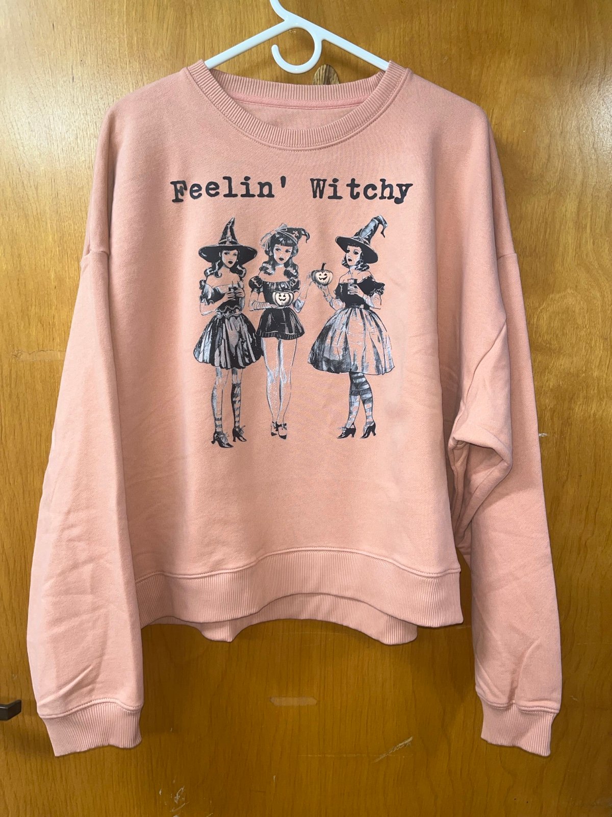 Halloween sweatshirt size xxlarge