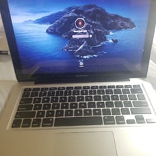 MacBook pro 2011