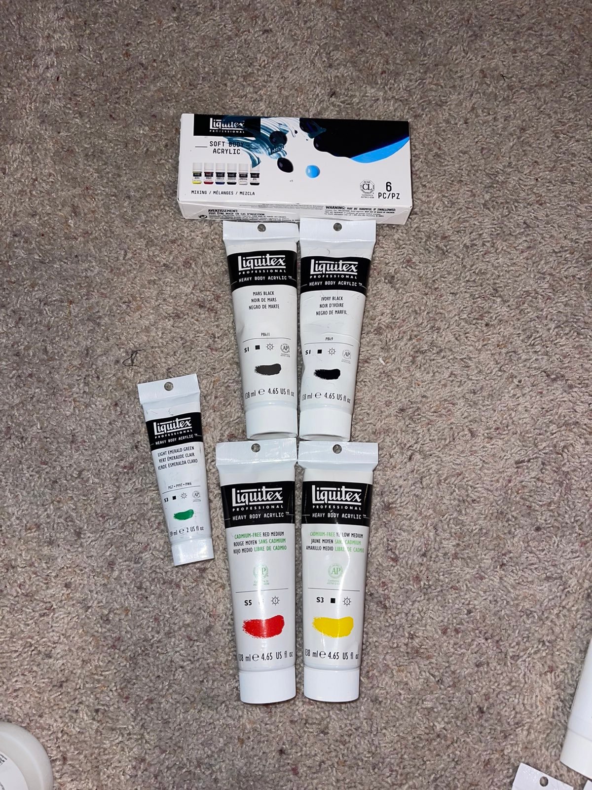 New Liquitex Professional heavy acrylic paint