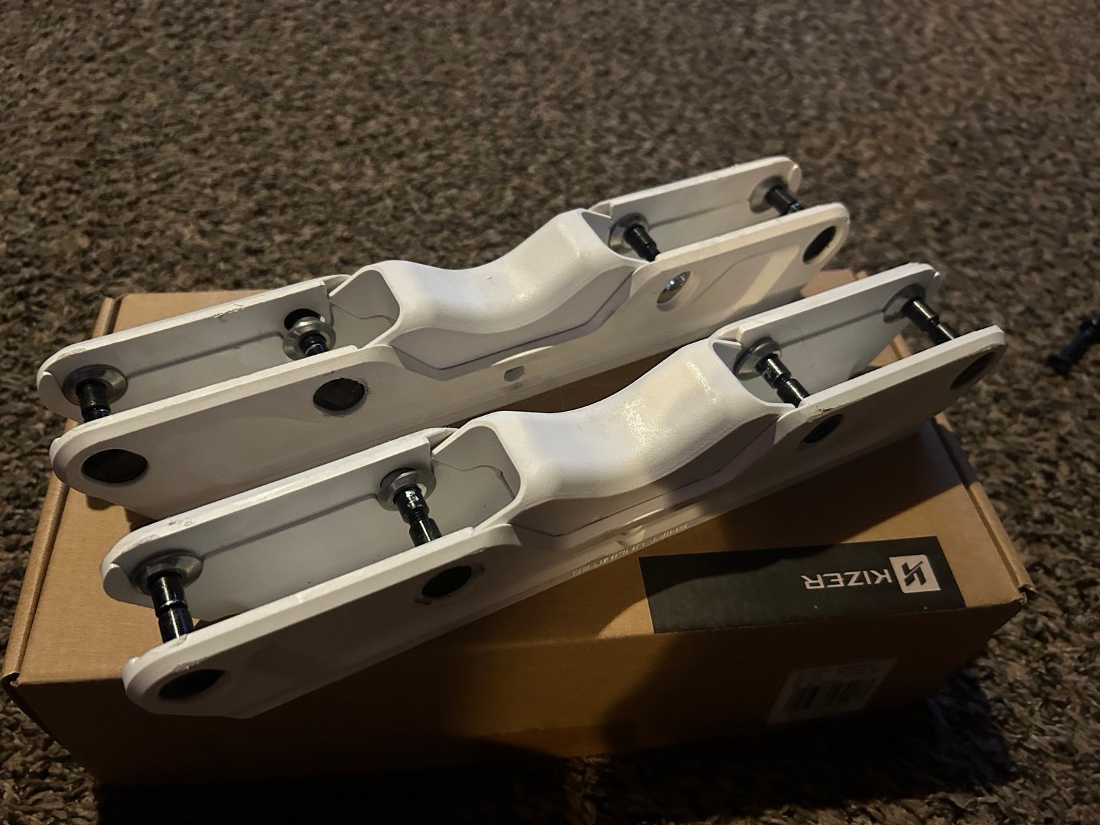 Aggressive inline Kizer Shift Unlimited frame