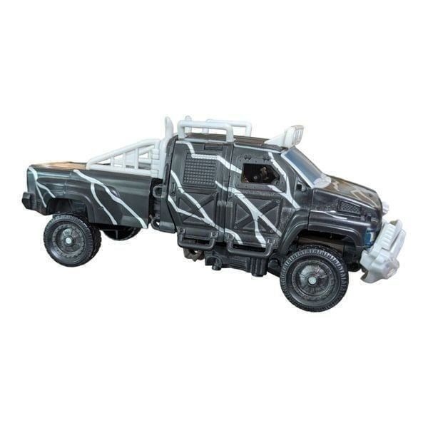 Transformers Revenge of the Fallen Voyager Recon Ironhide 2009