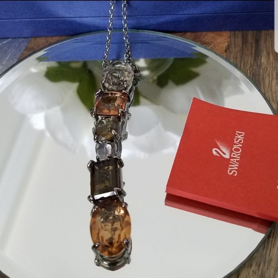 AUTHENTIC Swarovski Necklace NWT