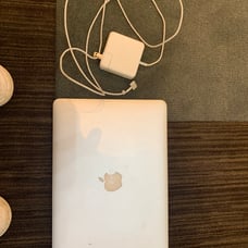 Macbook Air 128 GB used