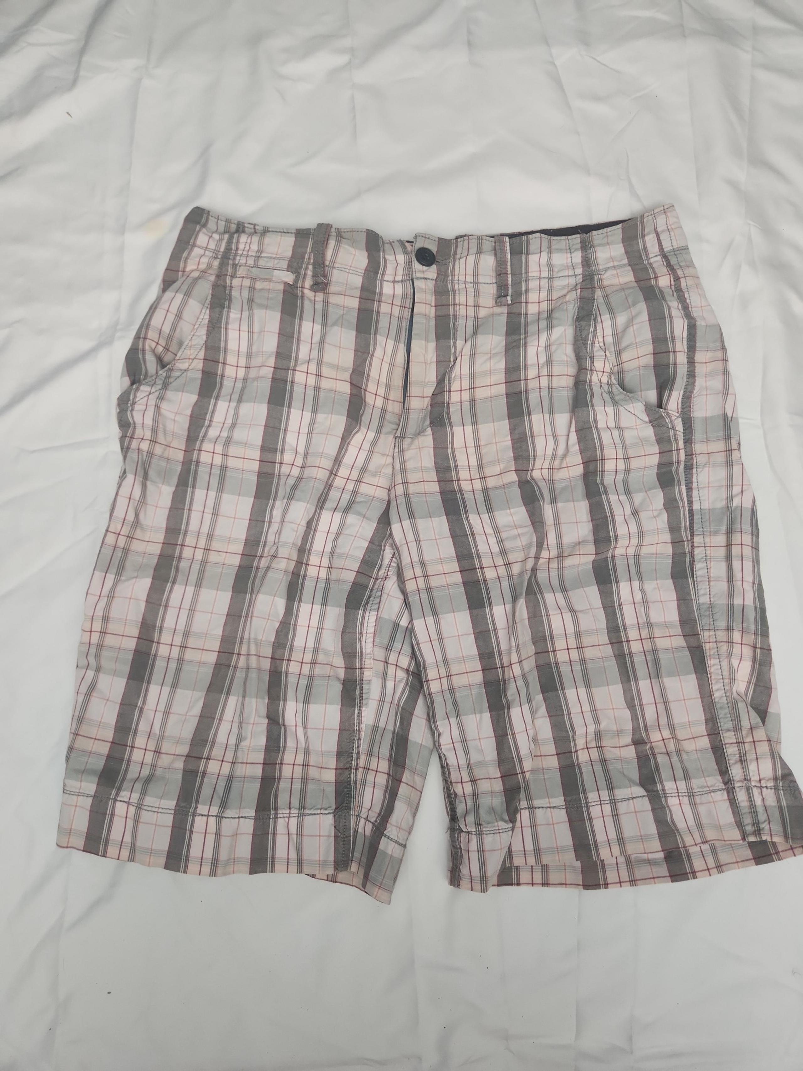 No boundaries men's size 36 pink plaid shorts #K003 crosspost