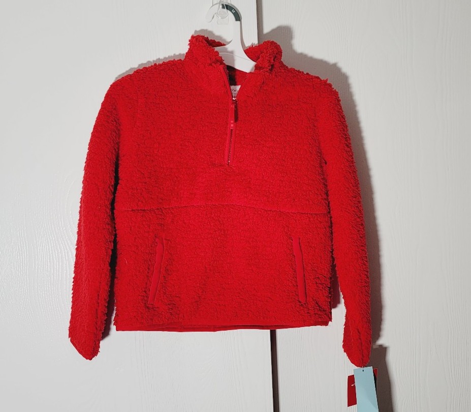 NEW Wondershop Kids Red Top Size M (8)