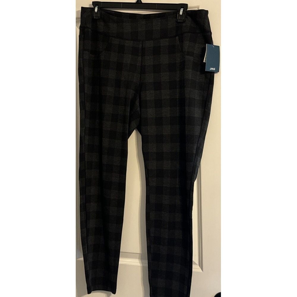 Jag Ricki Legging Pull On Gray and Black Checked Back Pockets Size 20W/29 New