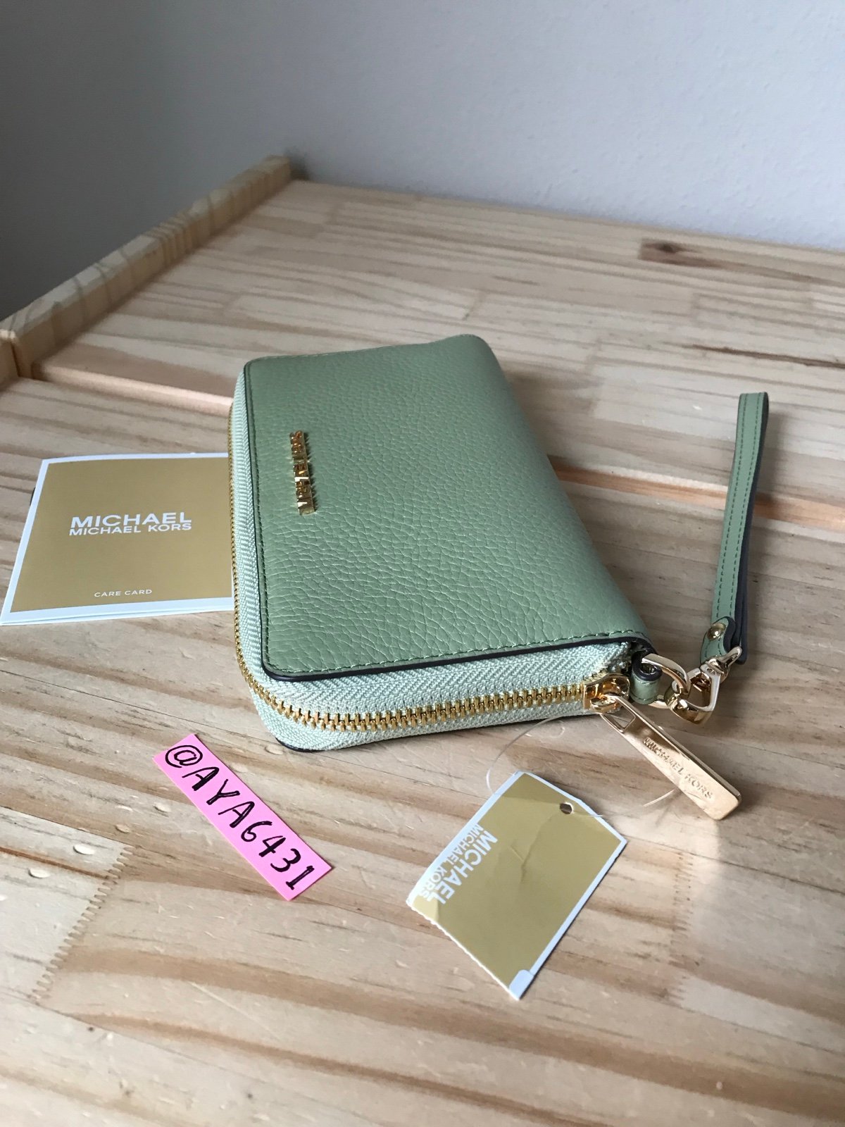 Michael Kors Jet set travel Large Flat MF Phone Case