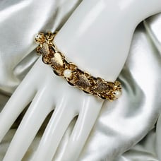 Vtg Chunky Goldtone Double Chain Link Bracelet Textured Hearts Pearls 7.25” EUC