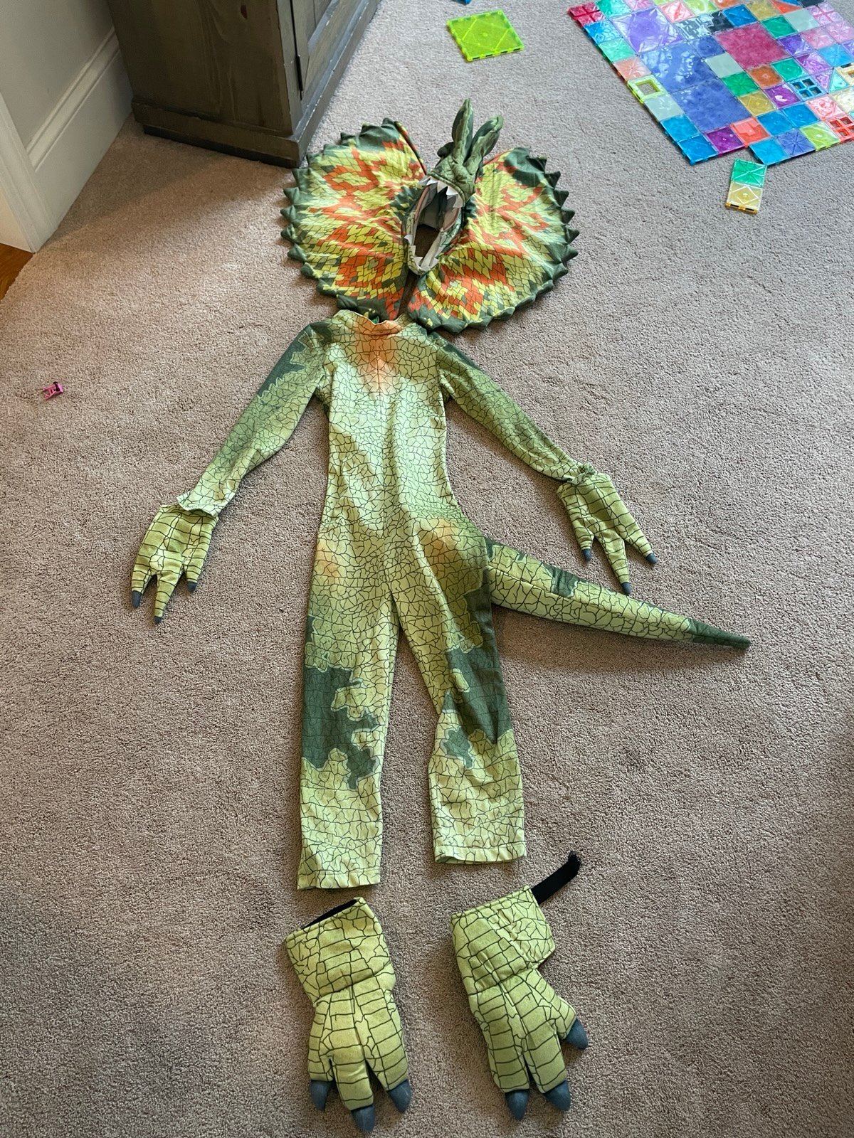Velociraptor costume