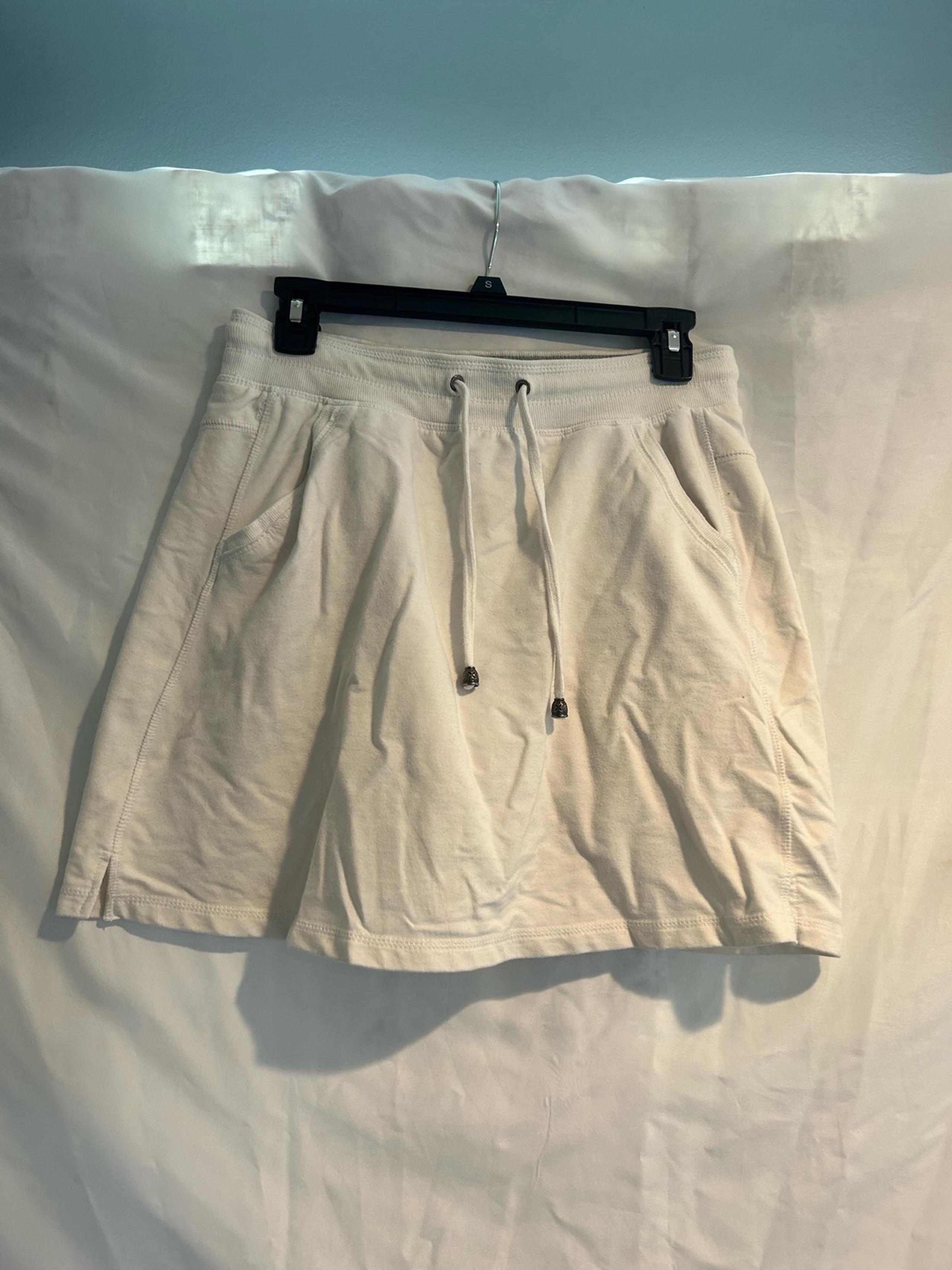 Ladies Medium Green Tea white athletic cotton mini skirt