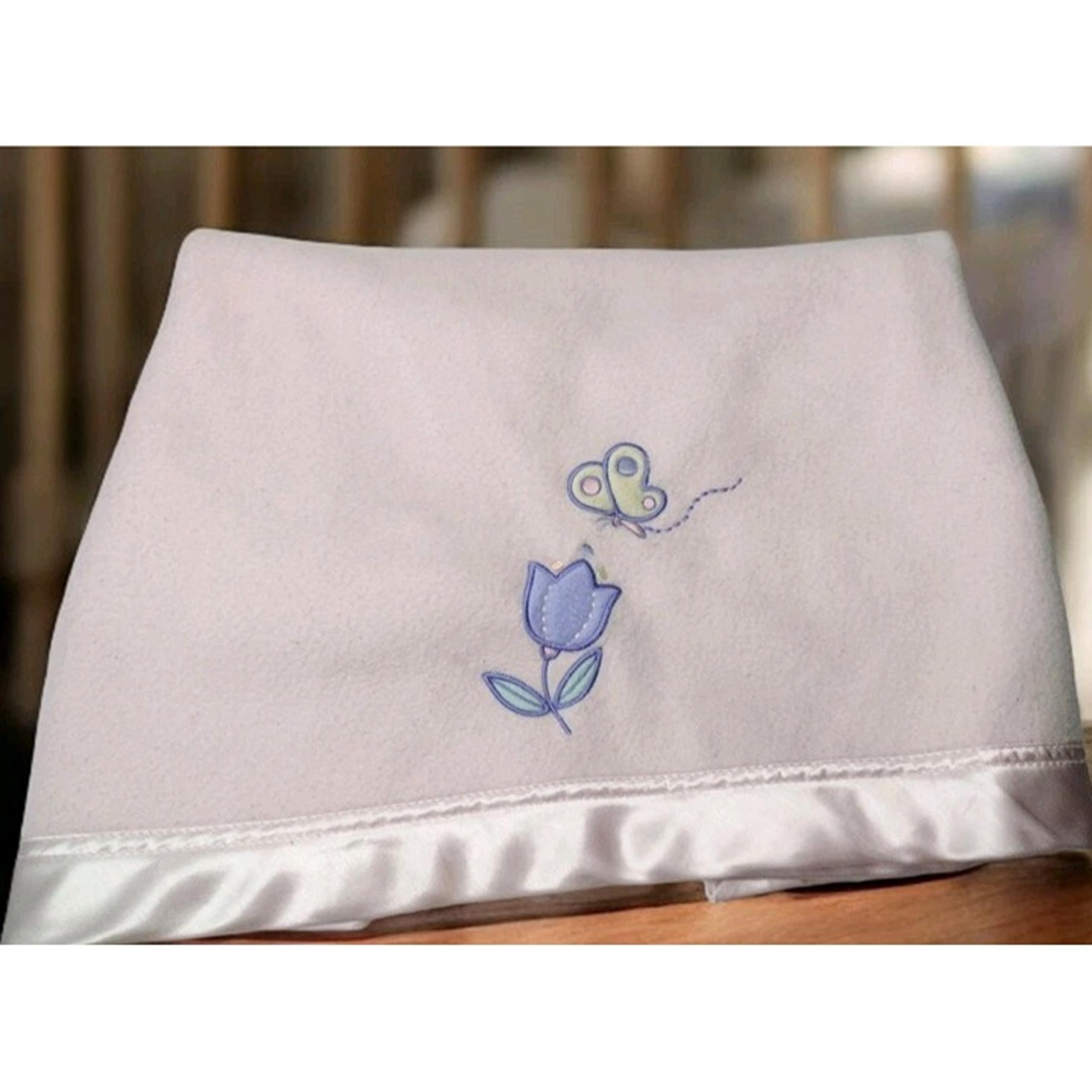 Wamsutta Satin Trimmed Baby Blanket Vtg Embroidered Butterfly Flower Pink READ