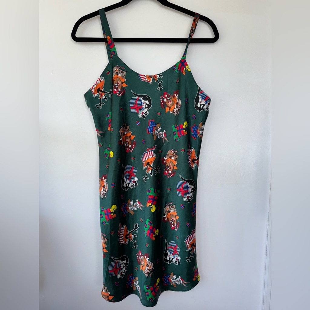 Warner Bros Green Vintage 70s Nightgown Tweety, Bugs, Daffy
